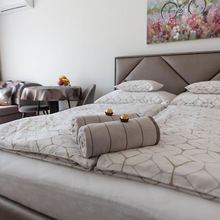 Aliz Apartman Miskolc Exteriör bild